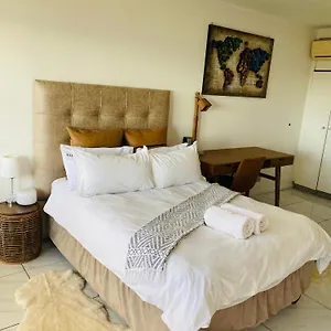  Apartment Brookes Hill Private